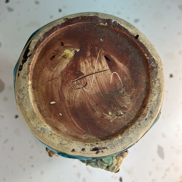 Beautiful Naturecore Froggy Frogs Ceramic Pottery Glazed Vase/Holder - Picture 9 of 12